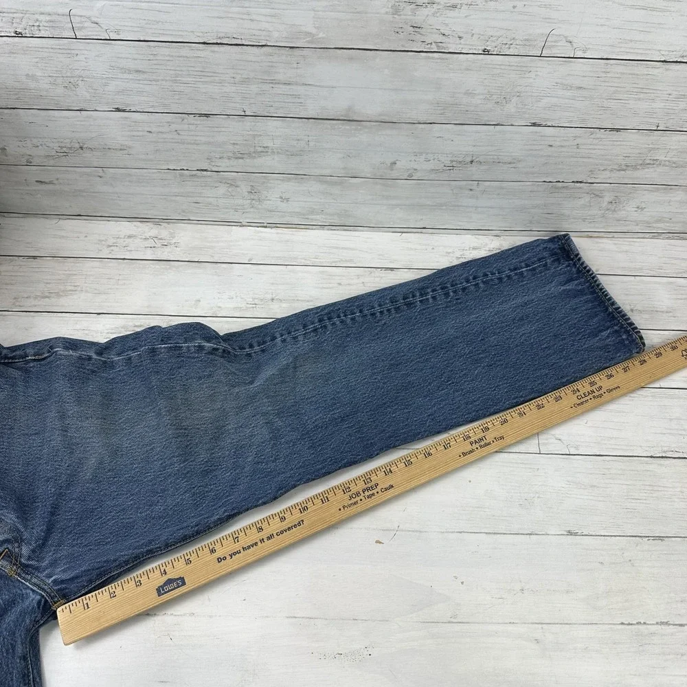 Levis 501 Denim Mens Jeans 34x30 blue Straight fit button fly (Measures 33X28.5)